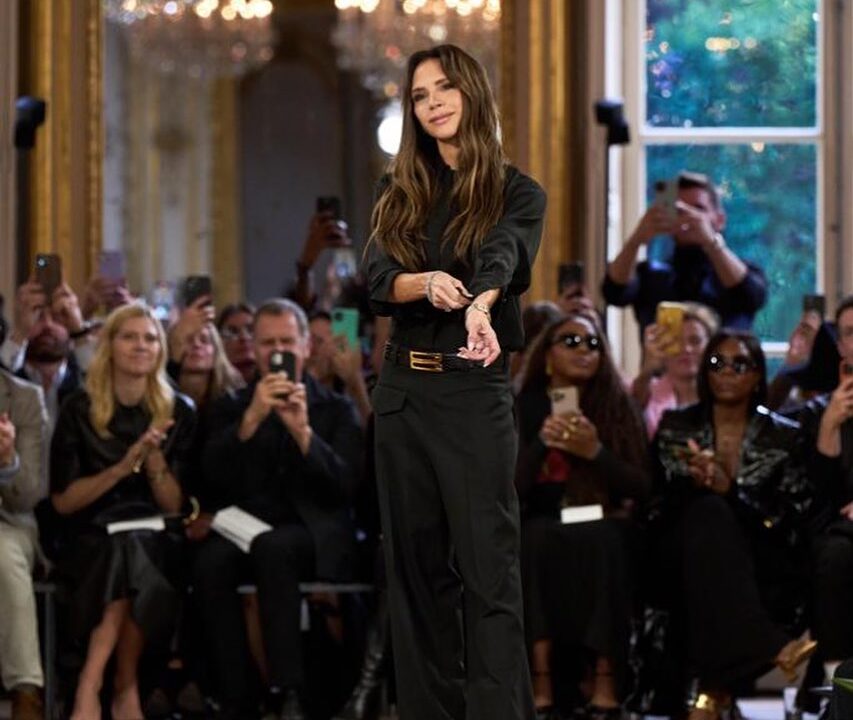 Victoria Beckham’s Star-Studded Front Row at Paris Fashion Week Includes BFF Eva Longoria