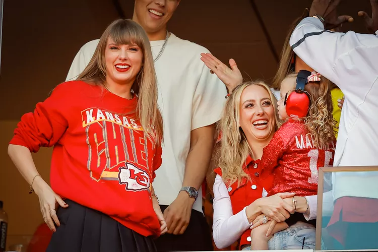Taylor Swift’s VIP Chiefs Game Appearance: Patrick Mahomes’s Mom Shares Unseen Selfies